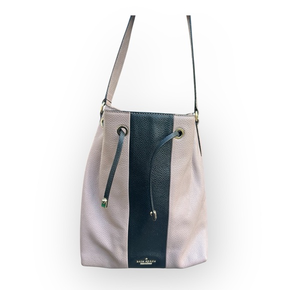 Kate Spade Bennett Street Seren Leather Bucket Bag Rosewater/Black - Picture 4 of 9